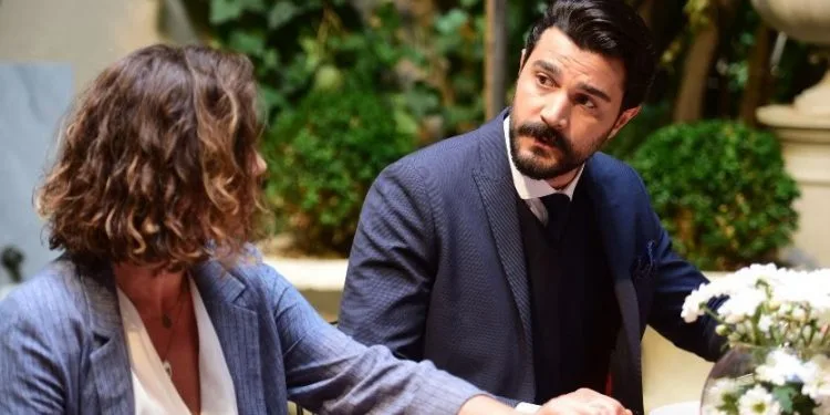 ¡Burak Sevinç está lleno de reproches sobre su antigua serie de televisión Kırmızı Oda!