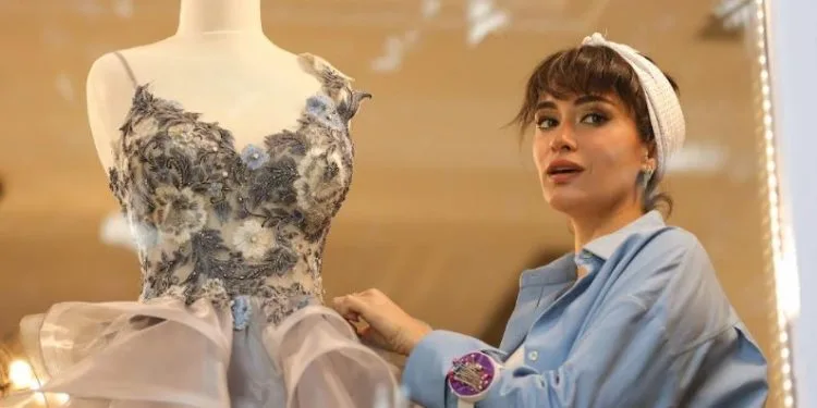 ¡Hande Doğandemir aliviará el drama de 6 años con Annemizi Saklarken!