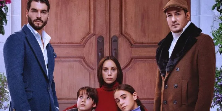¿Te suena familiar la serie Kaderimin Oyunu de Öykü Karayel y Akın Akınözü?