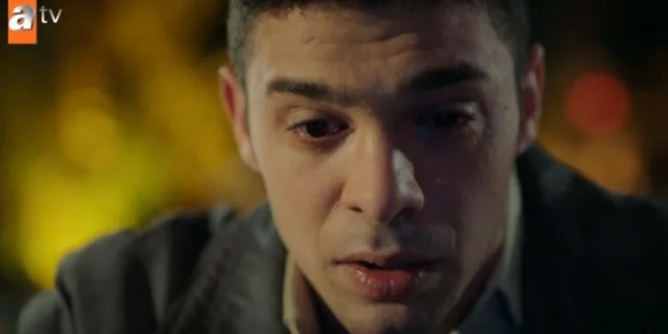 ¿Cuál es la razón por la que Halit Özgür Sarı dejó la serie de televisión Kardeşlerim?