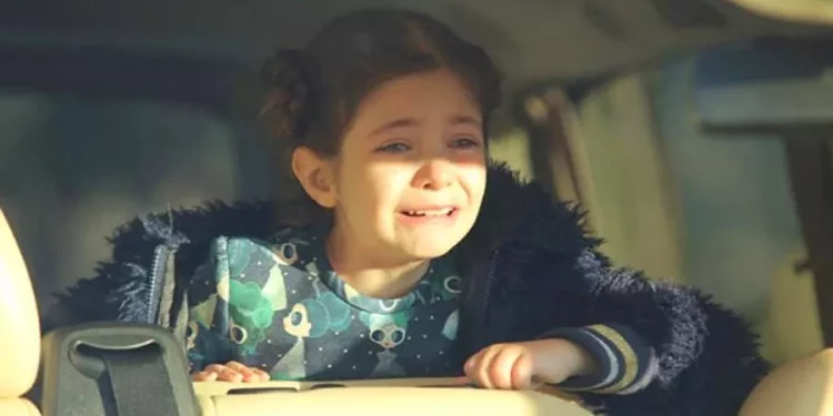 ¡Ha llegado el momento de Beren Gençalp! La estrella infantil de Evlilik Hakkında ¡Su Şey se derramó!