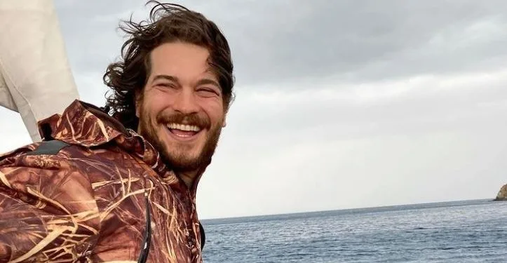 Çağatay Ulusoy vetado, ¡la serie Yalı Çapkını termina antes de que comience!