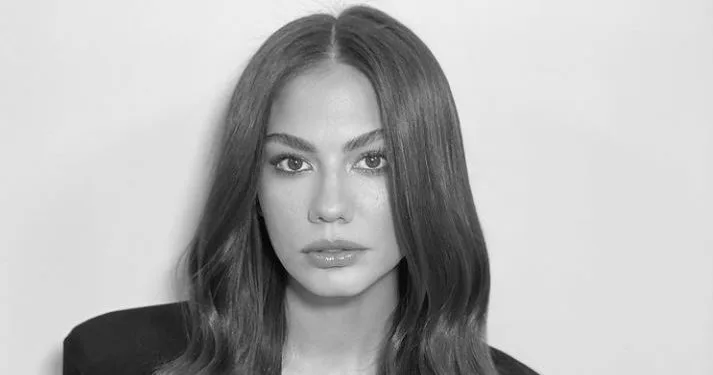 Demet Özdemir hizo un movimiento muy inteligente, ¡convirtió la negatividad en positiva!