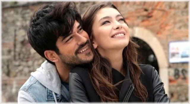 ¡Otro premio internacional para Kara Sevda con Neslihan Atagül y Burak Özçivit!