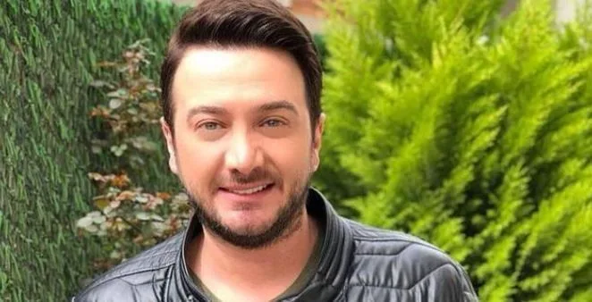 Años más tarde, Onur Büyüktopçu hizo una confesión sobre la serie Lise Defteri.