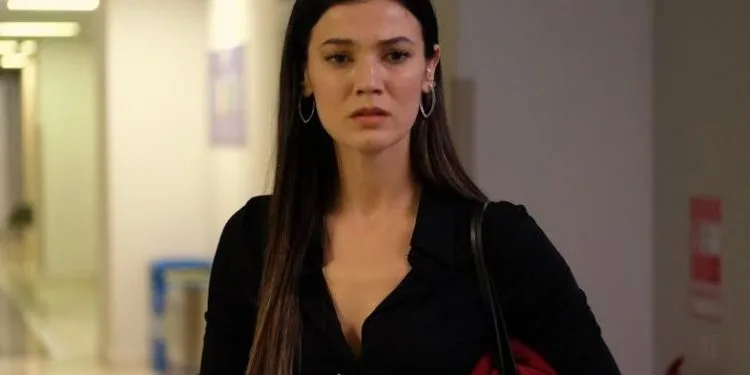 La palabra de Sema Ergenekon apareció en la serie Yargı, ¡incluso Pınar Deniz se sorprendió!
