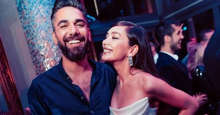 ¡Kadir Doğulu y Neslihan Atagül tienen un mensaje para el nuevo año!