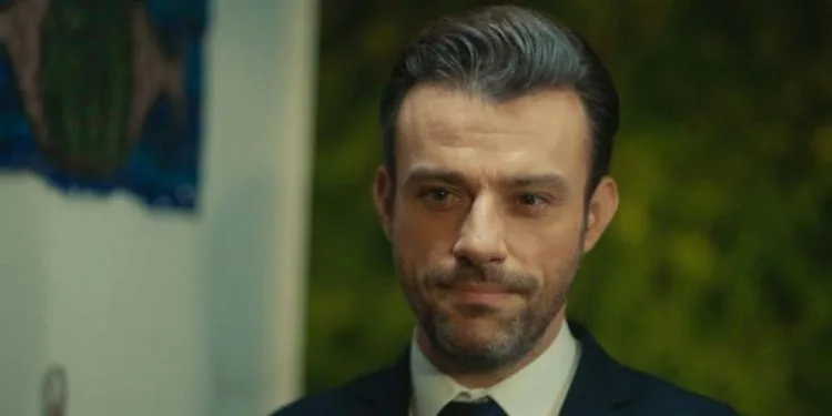 El actor Salih Bademci, que firmó un año lleno de éxitos, comparó el 2021 con el brócoli, ¡pero!