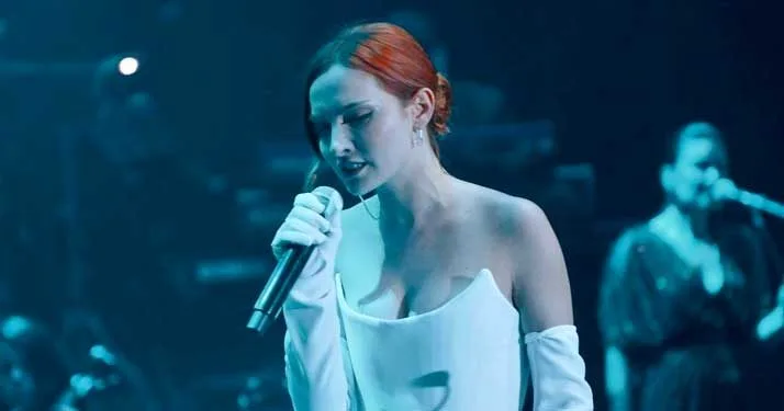 Álbum de canciones y concierto buenas noticias de Başak Gümülcinelioğlu, la serie Judge lady of Yargı