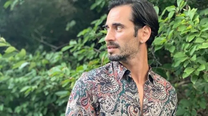 ¡Burak Yamantürk está experimentando la emoción de la nueva serie, así como la emoción de la paternidad!