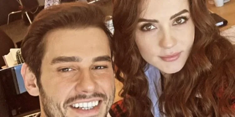 ¡İlhan Şen tiene un rival! ¡El nuevo socio simpático de Burcu Özberk en el set de Aşk Mantık İntikam!