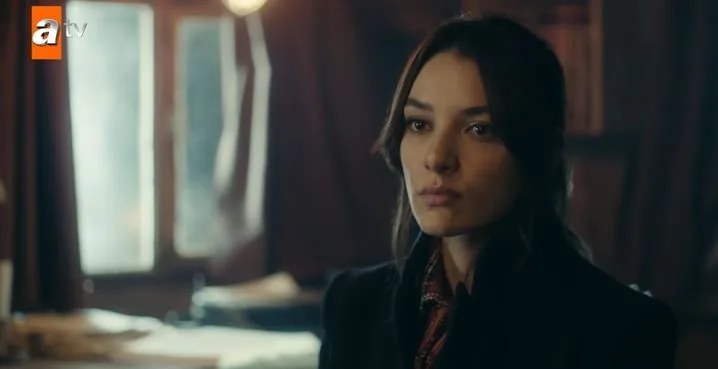 Esra murió en Yalnız Kurt, ¡Sare tomó su lugar! ¡Aparecieron dos caras de Damla Colbay!