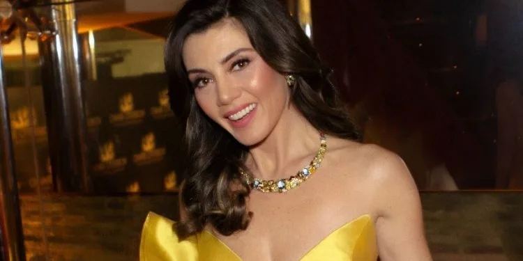 ¡Gökçe Bahadır encontró el vestido de novia que estaba buscando solo unos días antes de su boda!..