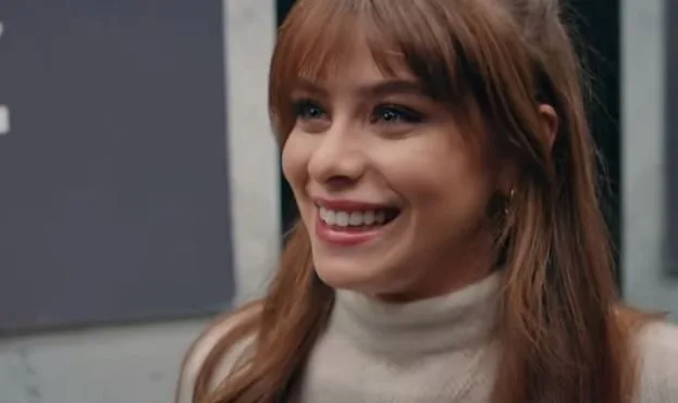 İlayda Alişan, que atrajo gran atención con su serie Masumiyet, está en el elenco de la ambiciosa serie.