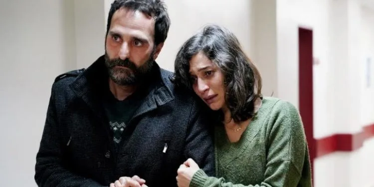 ¡Los dos papeles principales de Oğlum, Timur Acar y Nihal Yalçın, dejaron boquiabiertos a los espectadores de la serie!
