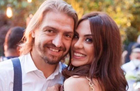 ¡Şükran Ovalı se ha unido al elenco de la serie Yargı! ¡El comentario de su esposo Caner Erkin no se demoró!..