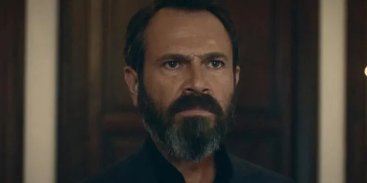 ¡Verás a Olgun Şimşek en un papel muy especial en la serie Süslü Korkuluk!