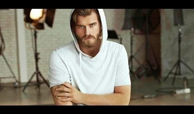 ¡El nombre que supuestamente Kıvanç Tatlıtuğ le puso a su hijo dividió las redes sociales en dos!