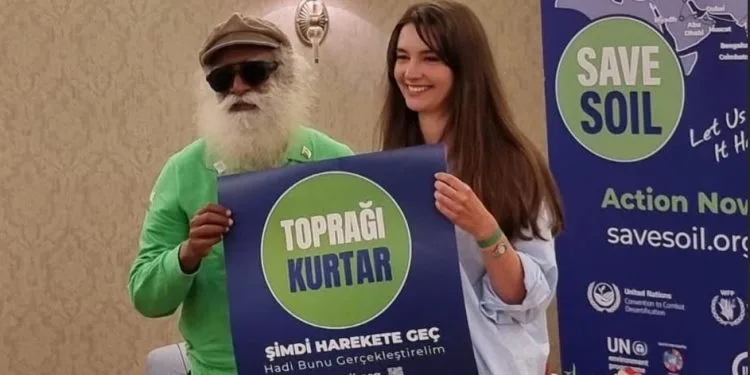 ¡Leyla Lydia Tuğutlu apoyó el proyecto de responsabilidad social!