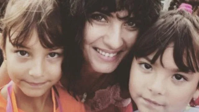 ¡La versión final de Tuba Büyüküstün y las hijas de Onur Saylak sorprendieron!