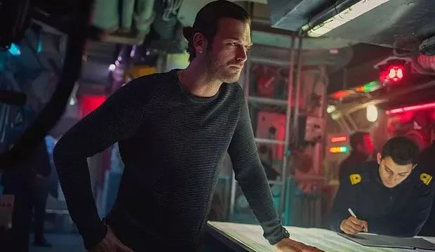 ¡Mira la verdadera sorpresa en Yakamoz S-245! ¡Años después, se encontraron en la misma serie!