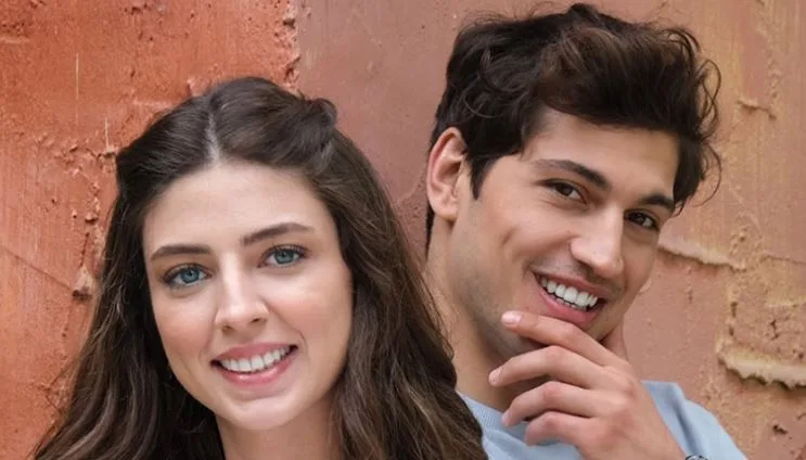 Una tarea difícil aguarda a Nil Keser y Oktay Çubuk, los actores principales de la serie Ah Nerede