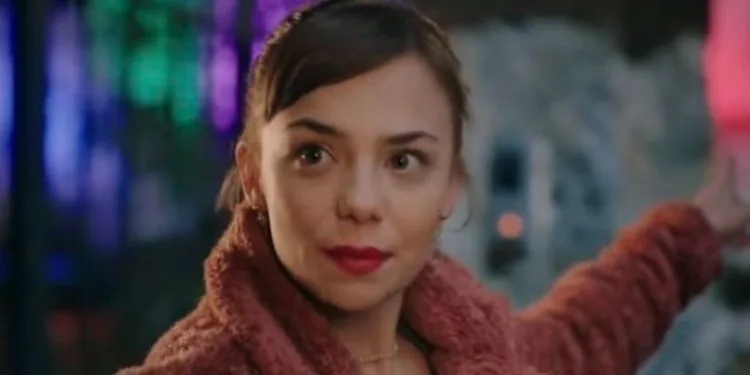 ¡Bahar Şahin, cuya serie Gülümse Kaderine es corta, tiene un mensaje para los productores!