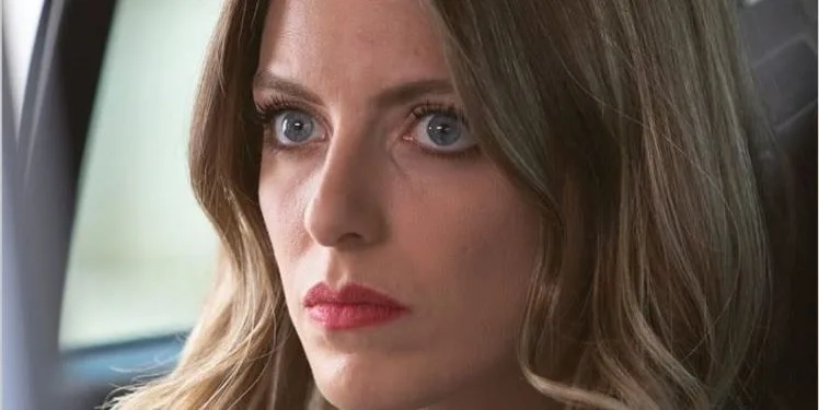 ¡Bige Önal, Selin de Sen Çal Kapımı, regresa a los platós!