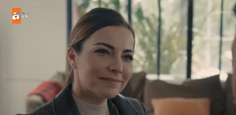 ¡Burcu Kara, la Ayşe de la serie Hakim, lloró 3 veces seguidas por una escena!