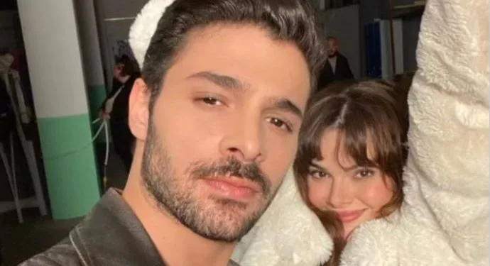 ¡La audiencia hizo su elección antes de que comenzara la serie Gizli Saklı de Sinem Ünsal y Halit Özgür Sarı!