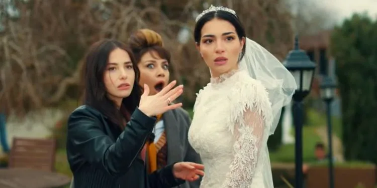 ¡Los fanáticos de Özgü Gürel, Aybüke Pusat y Melisa Aslı Pamuk están en estado de shock! Hayaller ve Hayatlar están finalizando