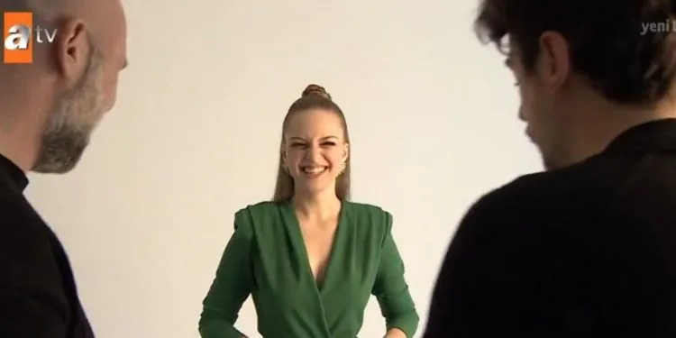 Se ha comenzado a trabajar en la serie de televisión İçimizdeki Ateş, ¡İpek Filiz Yazıcı brilla intensamente!