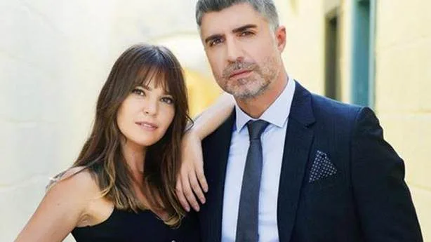 ¡La fama de Istanbullu Gelin, con Özcan Deniz y Aslı Enver, ha superado a Turquía y alcanzó su punto máximo en Argentina!