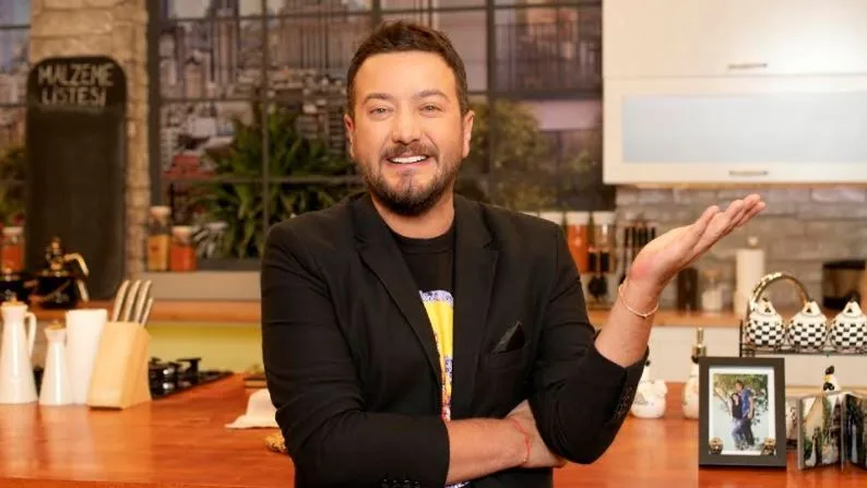 ¡Onur Büyüktopçu, el inolvidable Koray de Kiralık Aşk, regresa a las pantallas!