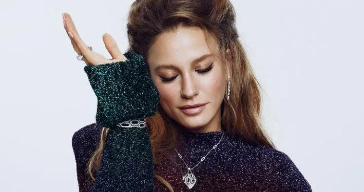 ¡A Serenay Sarıkaya se le ofreció quizás el papel más impresionante de su carrera!