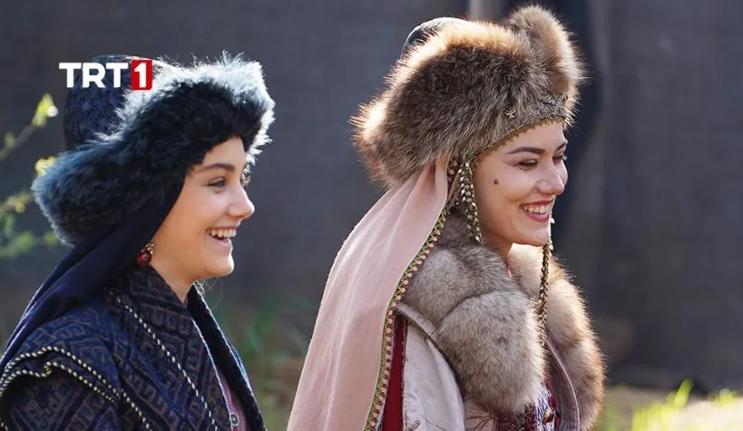 ¡Gran gesto para Fahriye Evcen, que dejó la serie de televisión Alparslan!