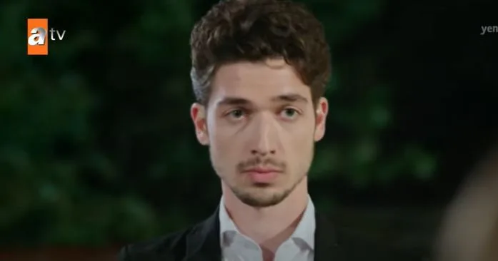 ¡Demirhan Demircioğlu, el actor principal de la serie de televisión İçimizdeki Ateş, tiene la oportunidad de su vida!