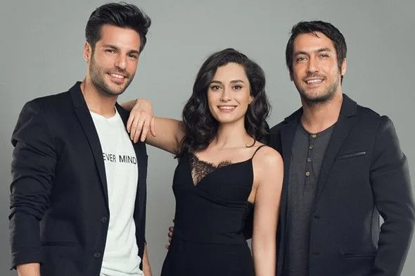 ¡Hayatımın Aşkı con Hande Doğandemir y Serkan Çayoğlu se publicará en los EE. UU.!