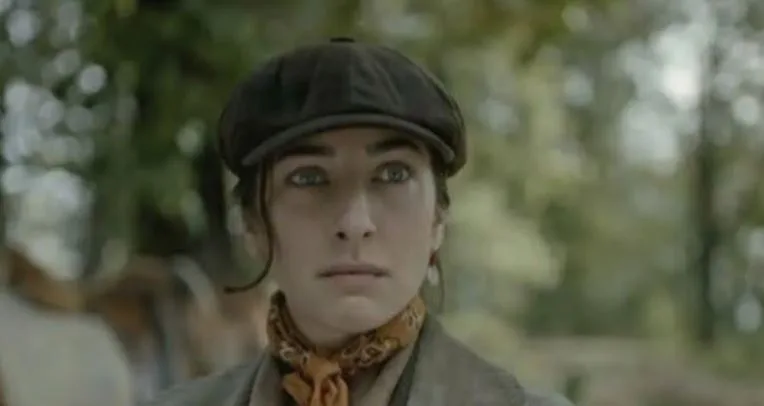 ¡Hazar Motan, que brilla con Kırgın Çiçekler, vuelve a tener un gran trabajo en la serie de televisión en la nueva temporada!