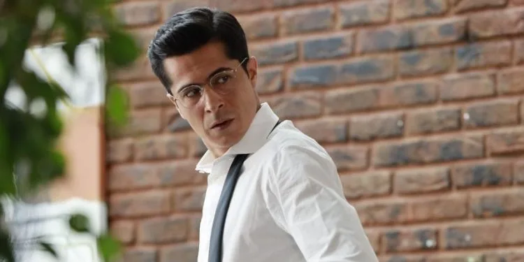 İsmail Hacıoğlu está nuevamente frente a la cámara después de la serie de televisión Mahkum