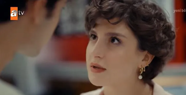A Naz Çağla Irmak le gusta mucho su nueva imagen, ¡pero tiene que cambiar de nuevo!