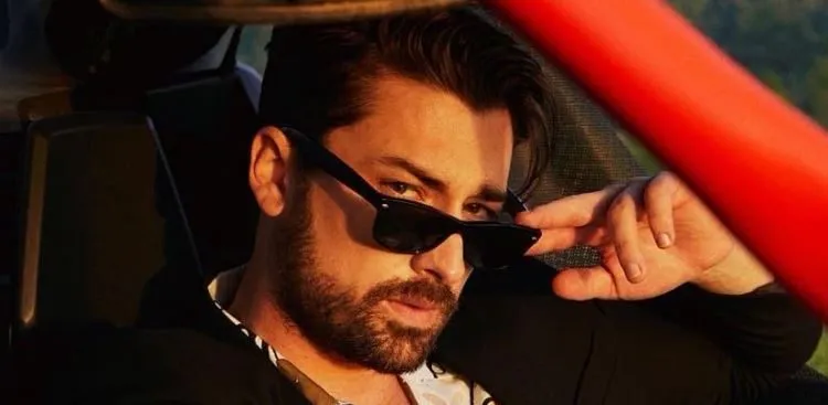 ¡Alp Navruz, como siempre, aplica la misma táctica para su nuevo drama!
