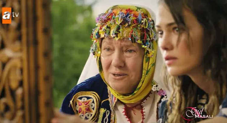¡Los jóvenes colegas de Ayşenil Şamlıoğlu pasaron la prueba de carácter!