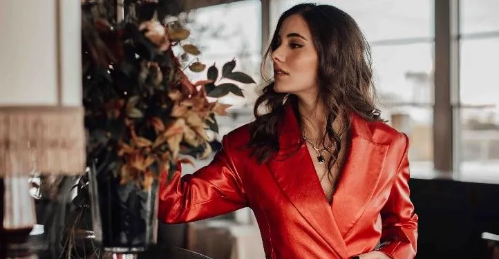 ¡El viento de Beril Pozam, que comenzó con Afili Aşk y continuó con Yalı Çapkını, soplará más fuerte!