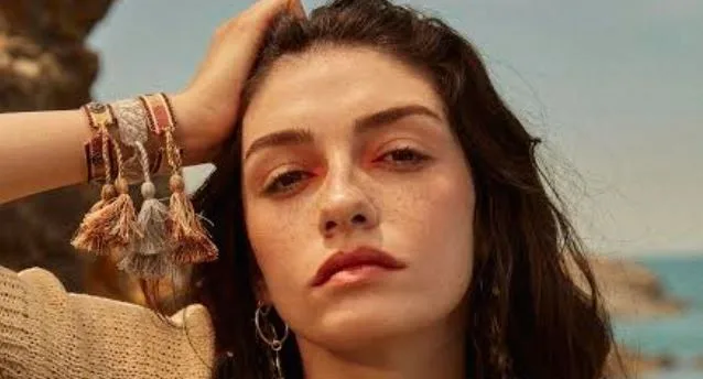 ¡Buenas noticias para los que extrañan a Hazar Ergüçlü! ¡Próximamente en Netflix con una nueva película!