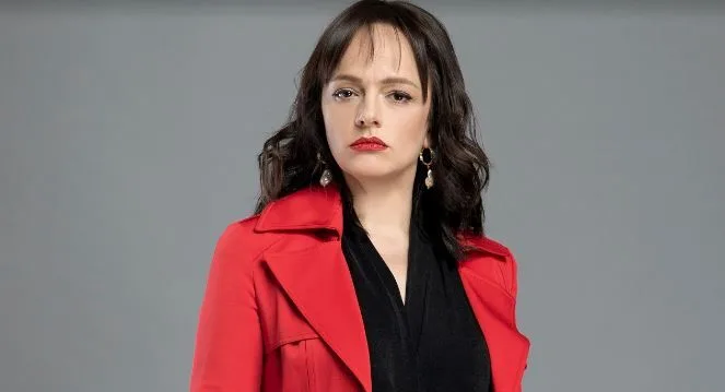 ¿Quién es Selen Uçer? De dónde es ella – Altura – Edad – Serie de TV – Familia