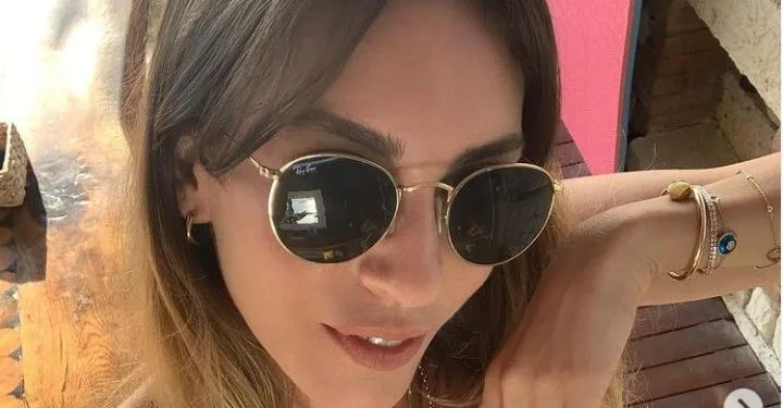 ¡Los fanáticos de Sinem Kobal están aquí! ¡Hay noticias de la hermosa actriz!