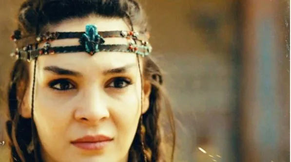 ¡La serie Destan y la historia de Ebru Şahin no deberían haber terminado así!