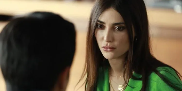 ¡Melike İpek Yalova tendrá otros proyectos de la serie Mahkum!