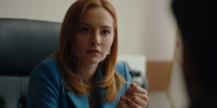 ¡Başak Gümülcinelioğlu, quien dejó la serie de televisión Yargı, está en la agenda con su nuevo proyecto!